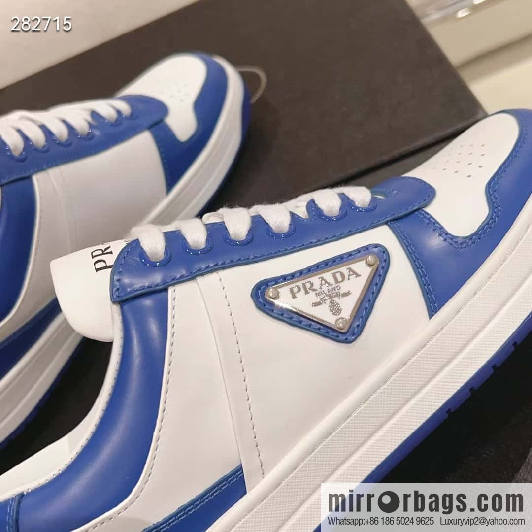 🐰🐰Prada ss23 new arrival~ Prada 2023 | New triangular standard couple men's and women's board shoes