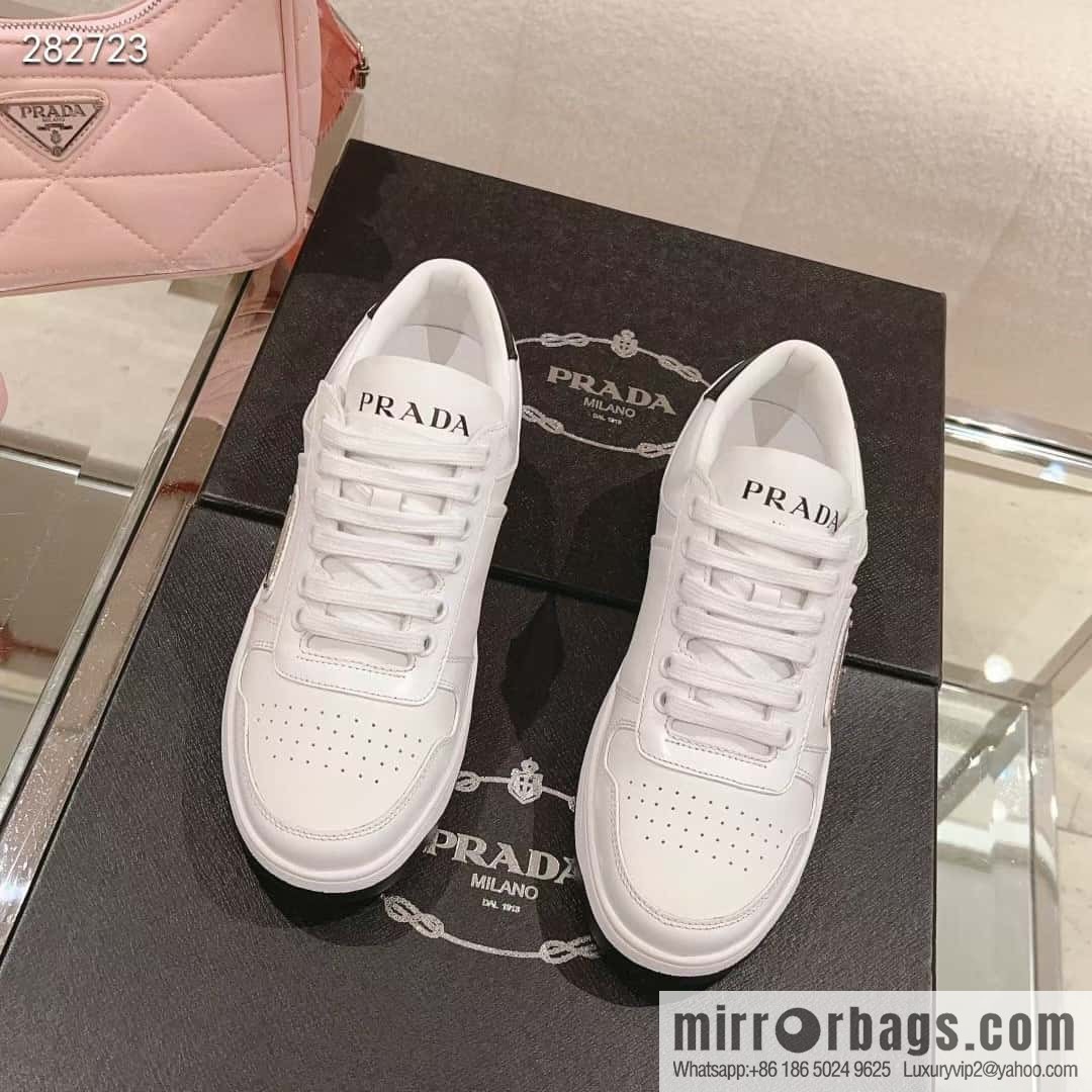 🐰🐰Prada ss23 new arrival~ Prada 2023 | New triangular standard couple men's and women's board shoes
