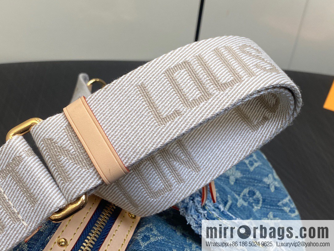 [Boutique‑grade] M46847 blue denim, denim breast bag fanny pack series, the latest bumbag fanny pack.