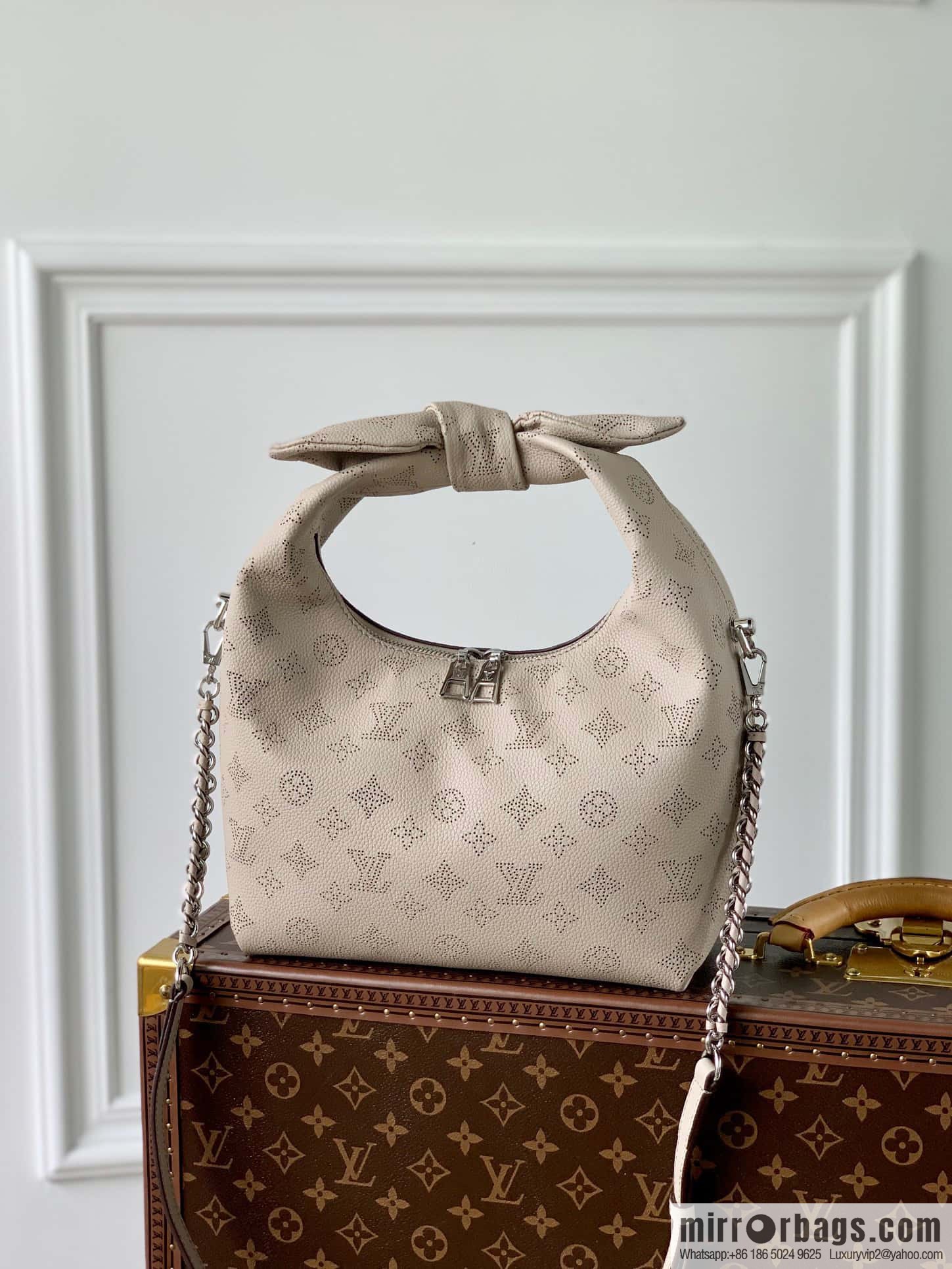M20701 Elephant Grey Why Knot Small Handbag