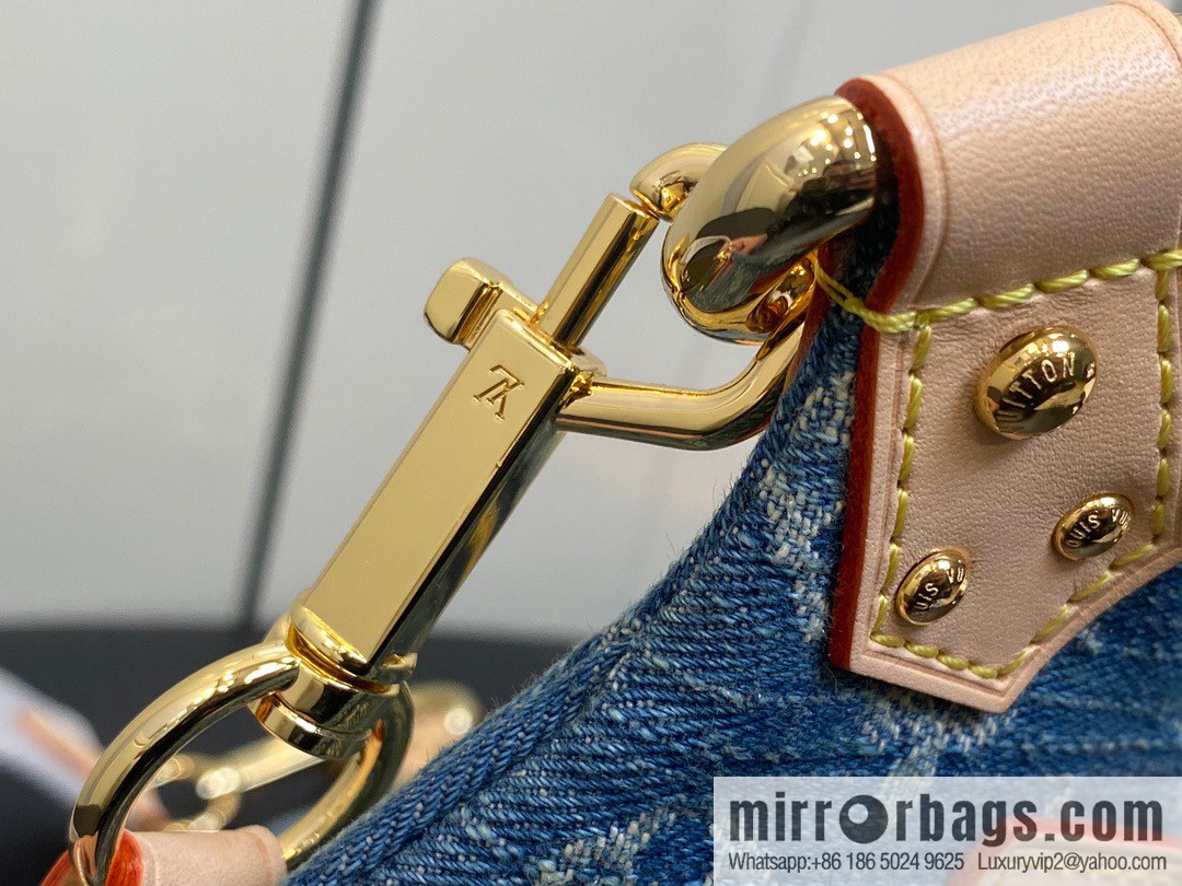 [Boutique‑grade] M46847 blue denim, denim breast bag fanny pack series, the latest bumbag fanny pack.