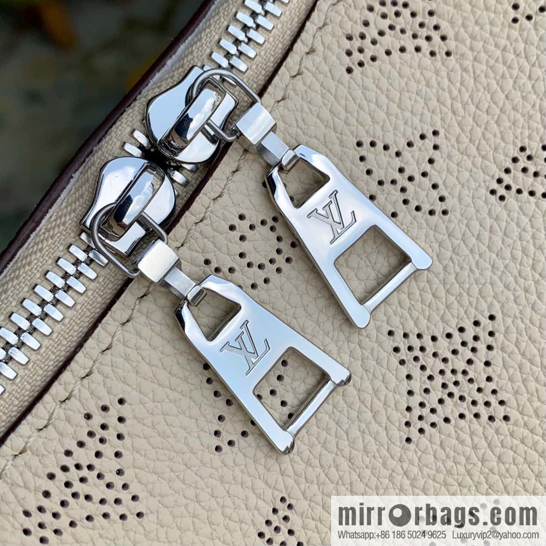 M20700 Milk White Why Knot Small Handbag