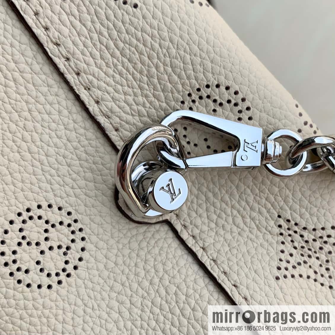 M20700 Milk White Why Knot Small Handbag