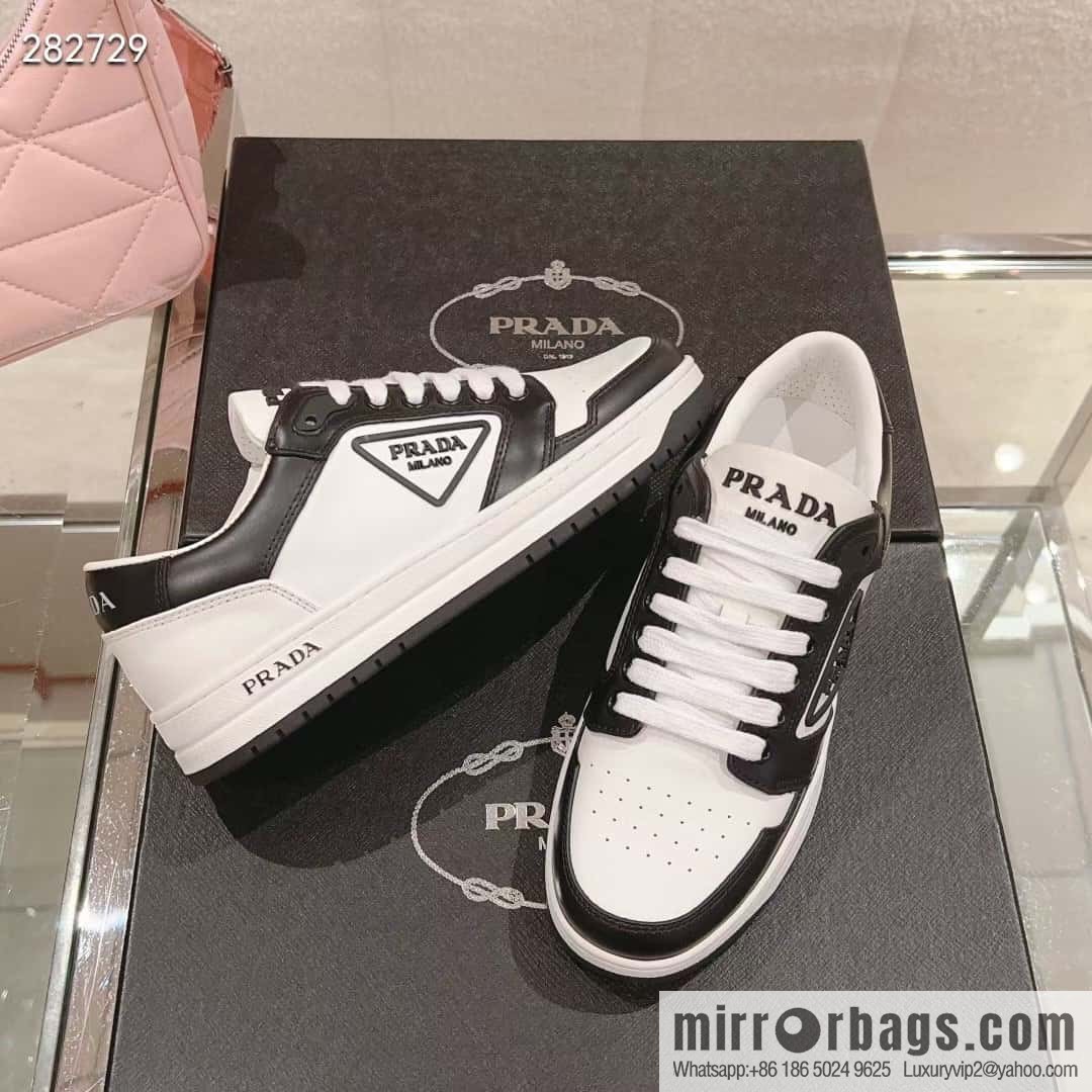 🐰🐰Prada ss23 new arrival~ Prada 2023 | New triangular standard couple men's and women's board shoes