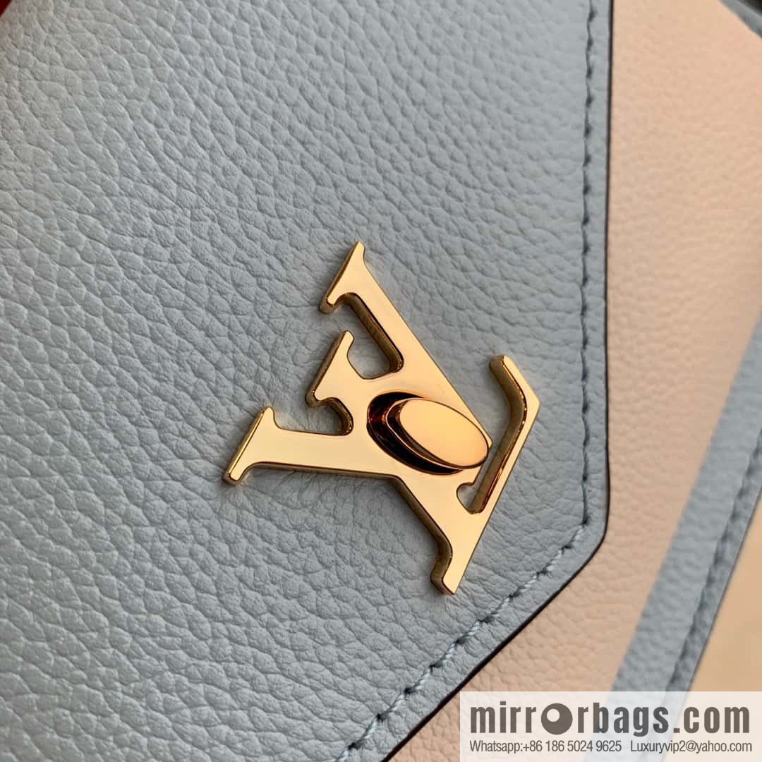 M81436 blue (63471) Mylockme Pochette chain bag