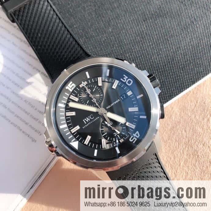 IWC's six-hand marine timepiece series is equipped with a Swiss imported Eta-7750 movement watch