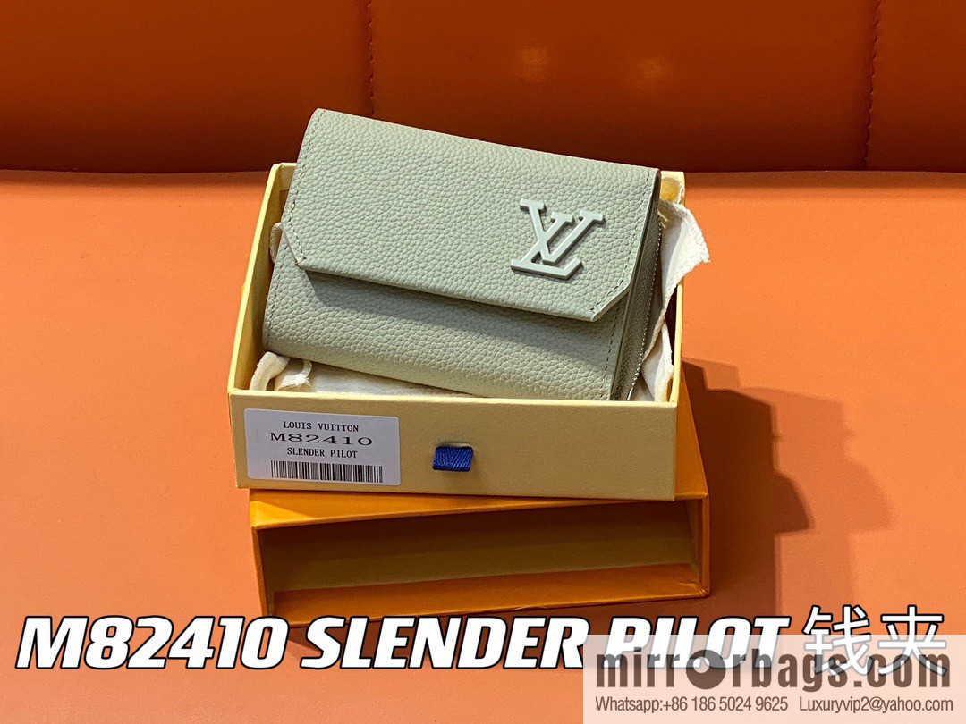 [Boutique‑grade] M82410 gray-green, full leather wallet series M81740 SLENDER PILOT wallet