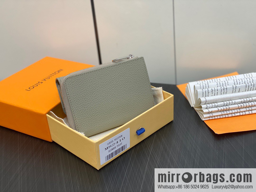 [Boutique‑grade] M82410 gray-green, full leather wallet series M81740 SLENDER PILOT wallet