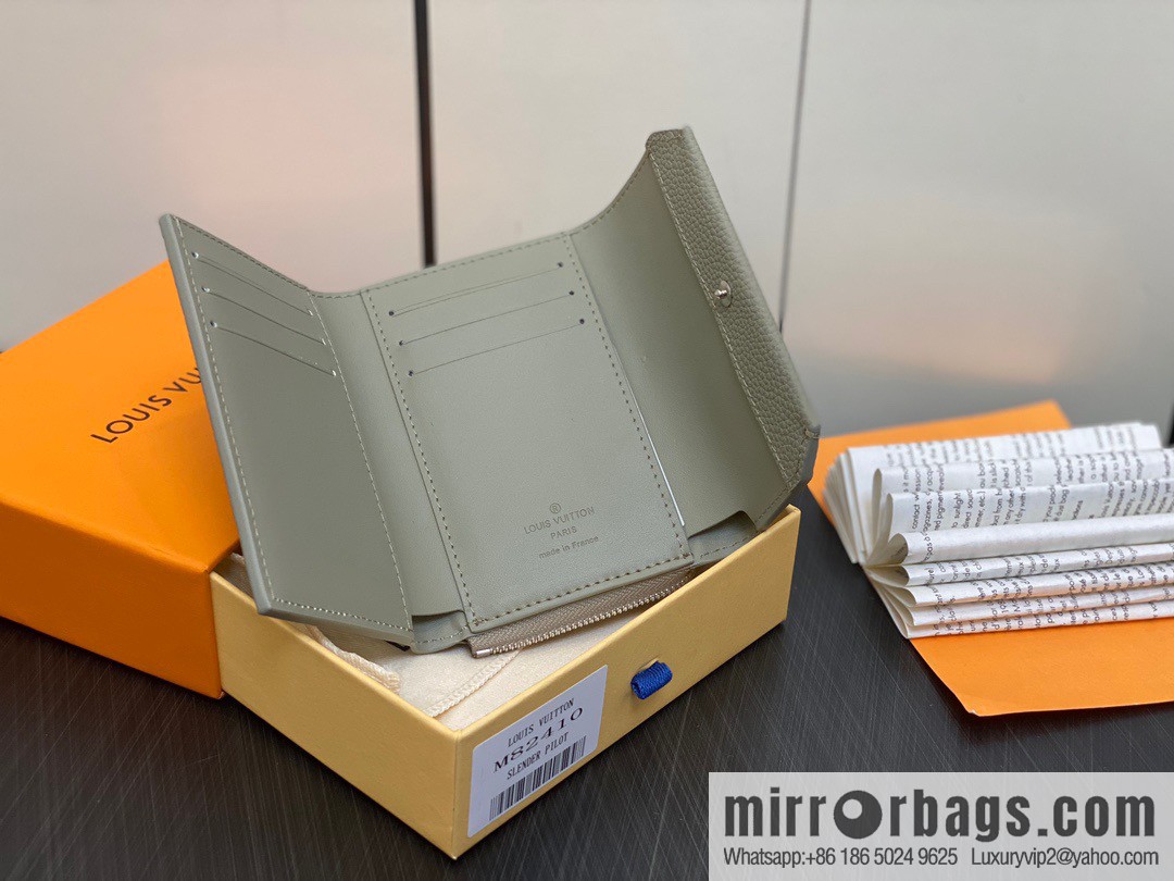 [Boutique‑grade] M82410 gray-green, full leather wallet series M81740 SLENDER PILOT wallet