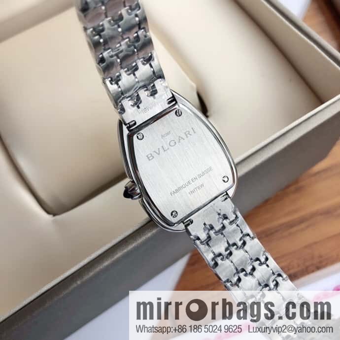 Bvlgari ladies watch, the latest diamond-encrusted Serpenti seduttori snake shadow watch