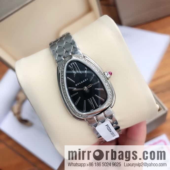Bvlgari ladies watch, the latest diamond-encrusted Serpenti seduttori snake shadow watch