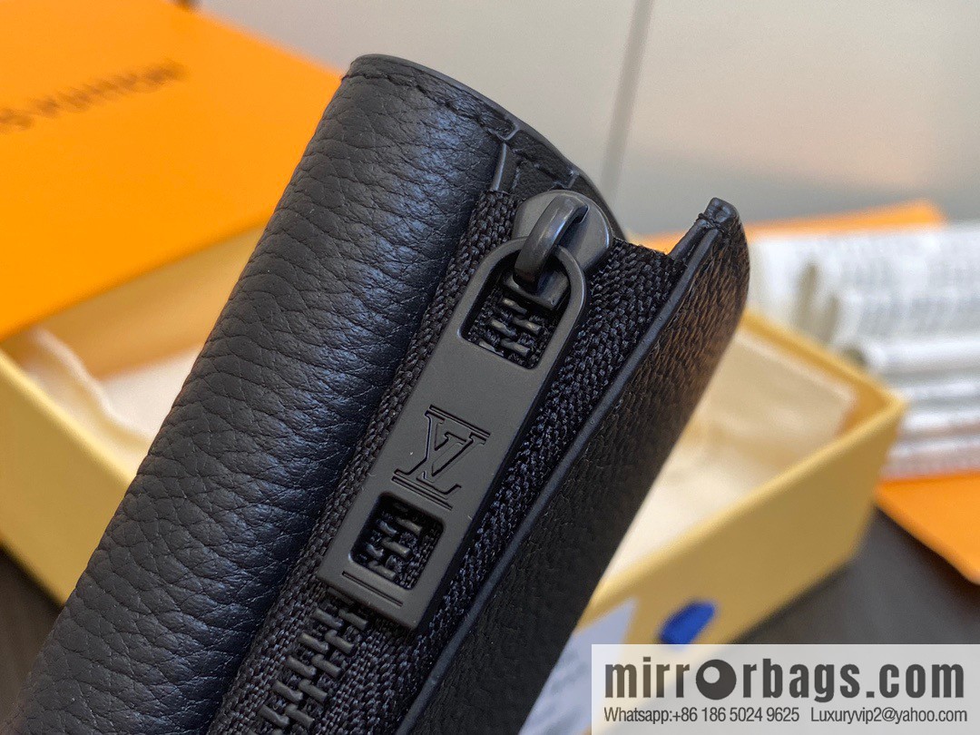 [Boutique‑grade] M81740 black full leather wallet series M82140 SLENDER PILOT wallet
