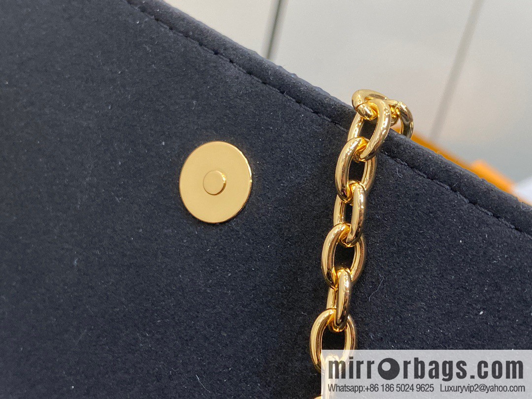 [Premium‑quality] M82509 black full leather embossed chain bag series chain bag woc series LiLy Woc handbag
