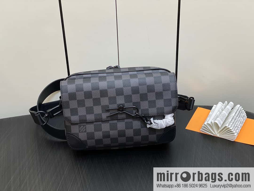 [Boutique‑grade] M46795 Haige, men's bag messenger bag series Steamer messenger bag