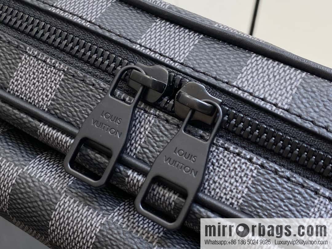[Boutique‑grade] M46795 Haige, men's bag messenger bag series Steamer messenger bag