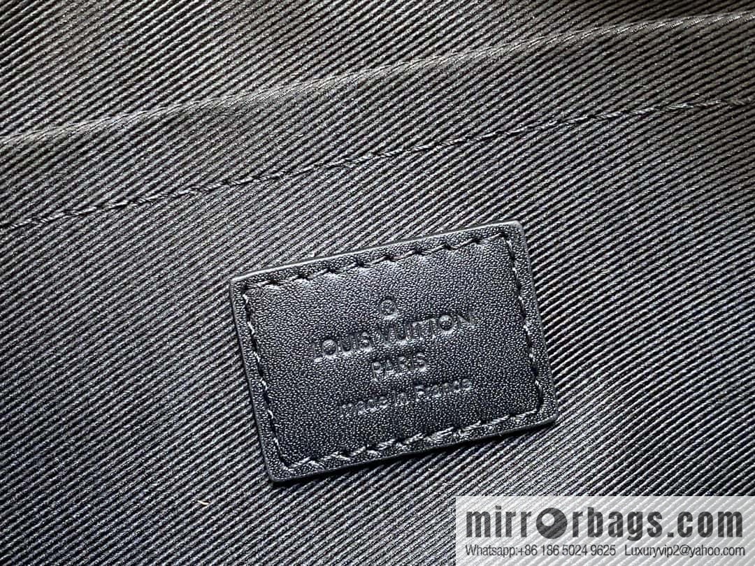 [Boutique‑grade] M46795 Haige, men's bag messenger bag series Steamer messenger bag