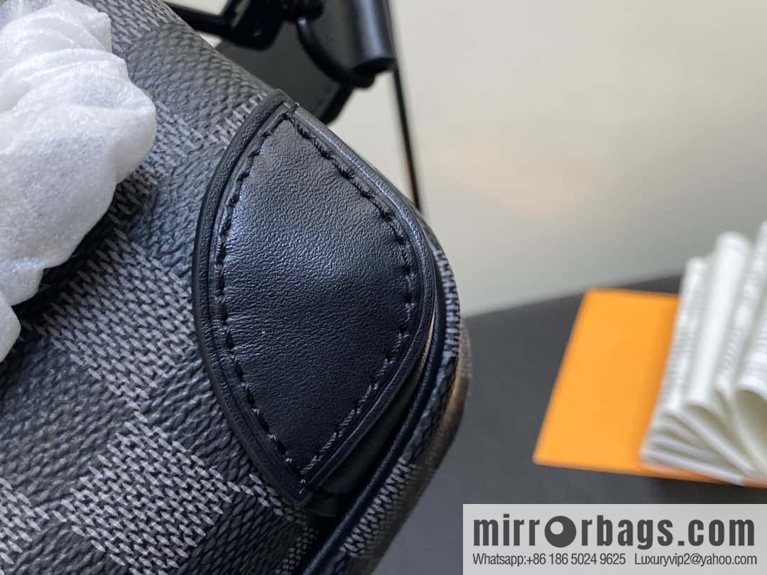 [Boutique‑grade] M46795 Haige, men's bag messenger bag series Steamer messenger bag