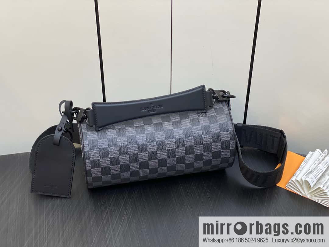[Boutique‑grade] M46796 Haige, cylinder bag men's bag series, this Soft Polochon small handbag.