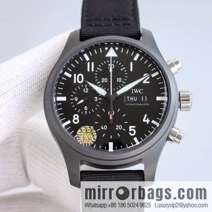 Ceramic case TW fully upgraded IWC's latest ceramic watch, IWC Pilot Chronograph