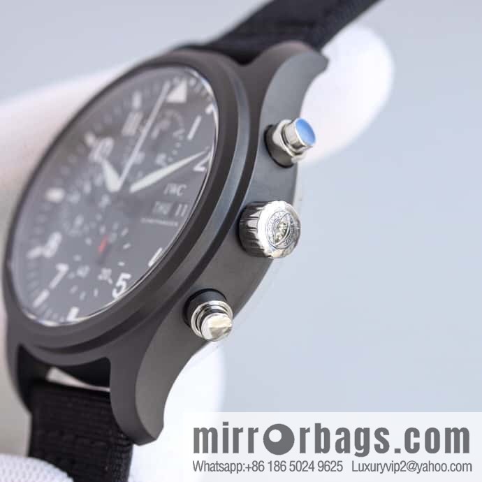 Ceramic case TW fully upgraded IWC's latest ceramic watch, IWC Pilot Chronograph