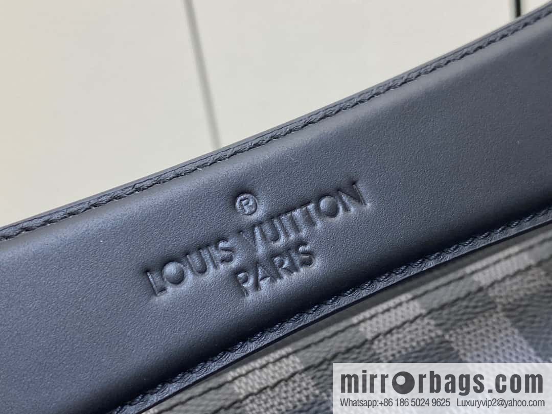 [Boutique‑grade] M46796 Haige, cylinder bag men's bag series, this Soft Polochon small handbag.
