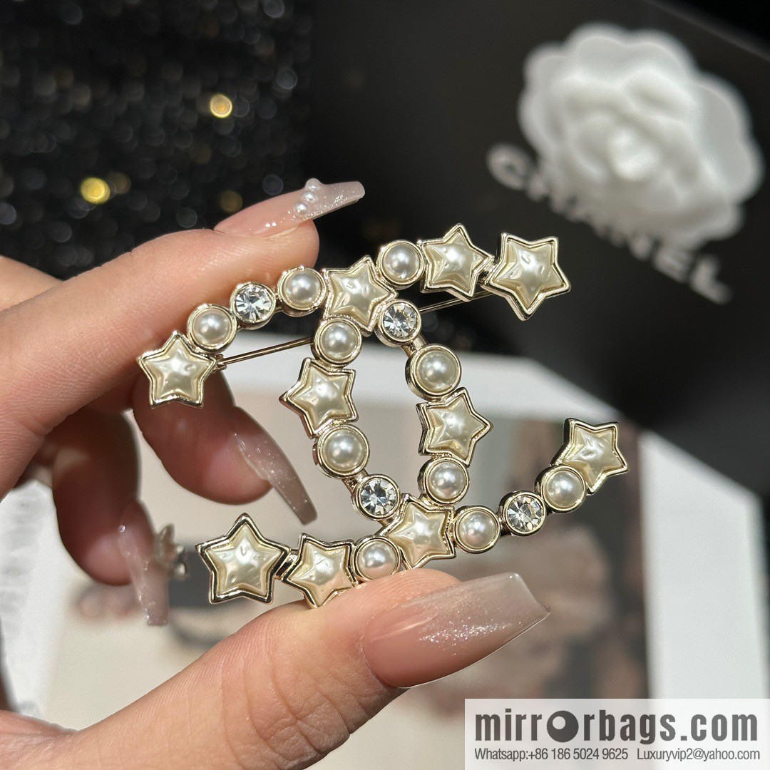 ☀️New ☑️ Chanel Double C Pentagram ⭐ Star Pearl Brooch ☀️