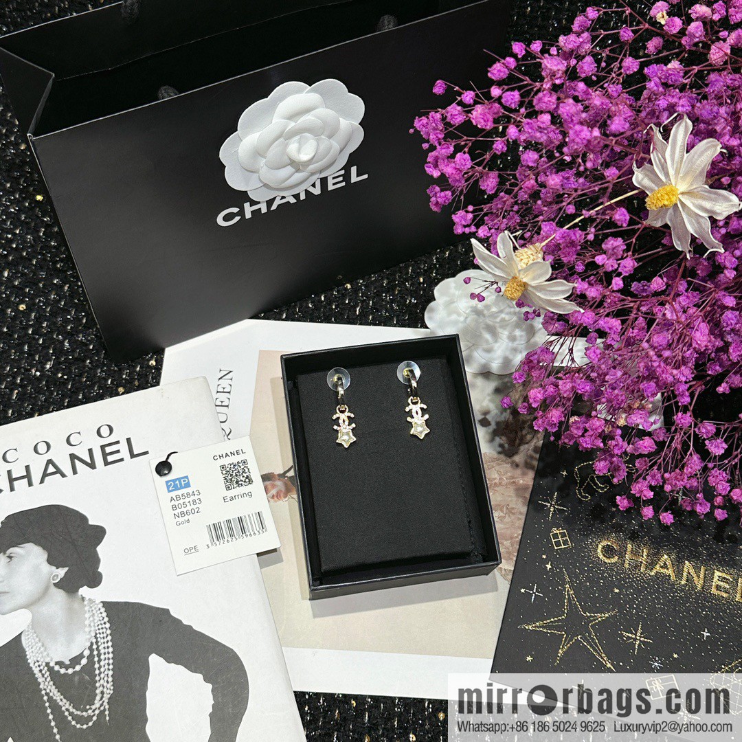 ☀️New ☑️ Chanel C3 double c pentagram ⭐ star stud earrings ☀️
