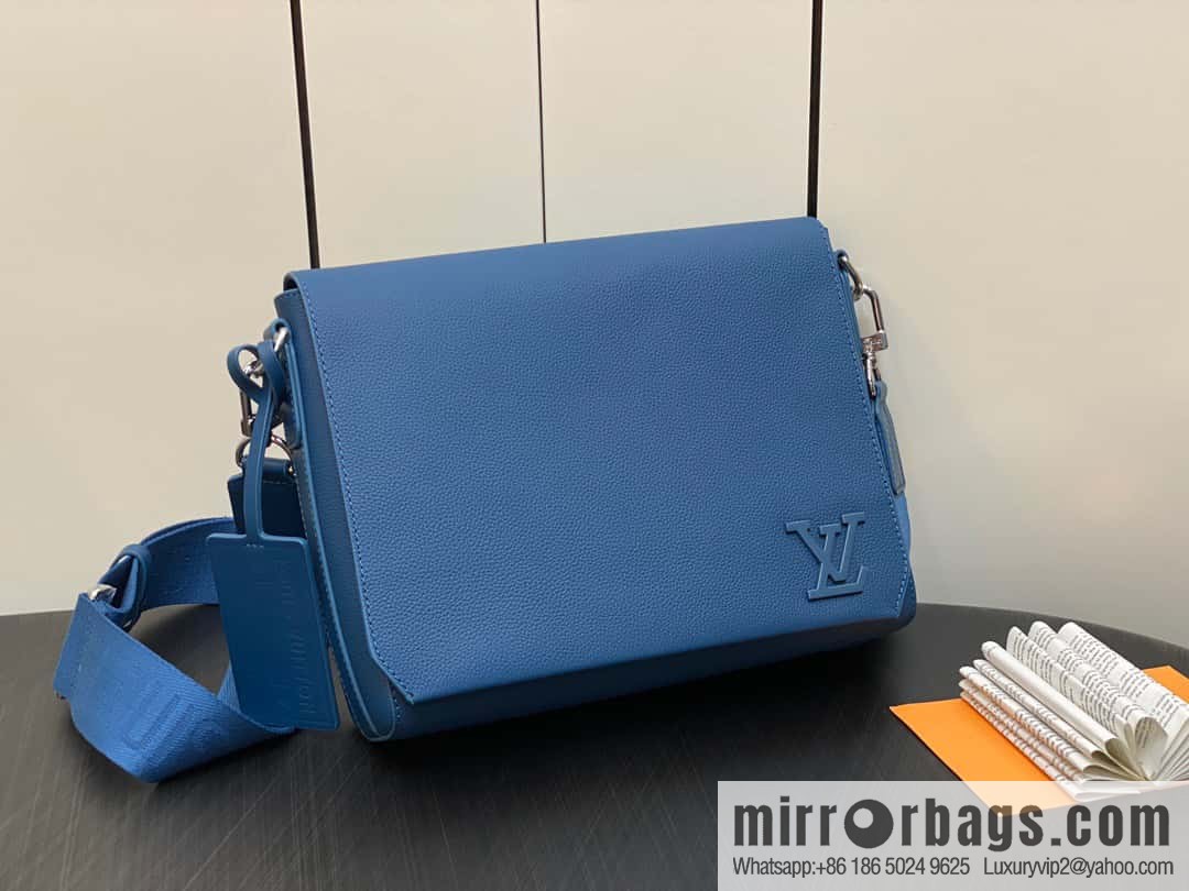 [Boutique‑grade] M22505 dark blue M21363 full leather men's bag messenger bag series Takeoff messenger bag