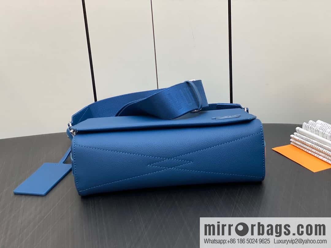 [Boutique‑grade] M22505 dark blue M21363 full leather men's bag messenger bag series Takeoff messenger bag