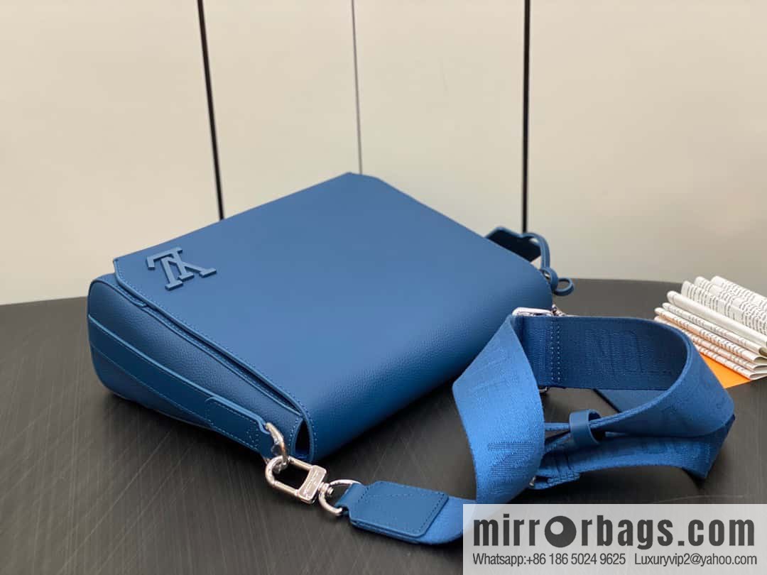 [Boutique‑grade] M22505 dark blue M21363 full leather men's bag messenger bag series Takeoff messenger bag