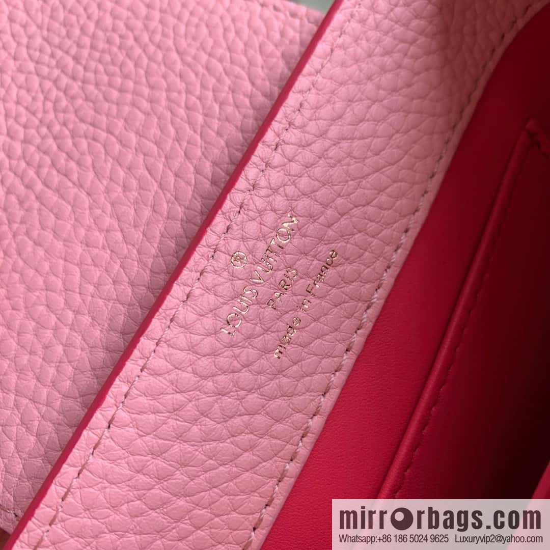M21689 Capucines BB handbag