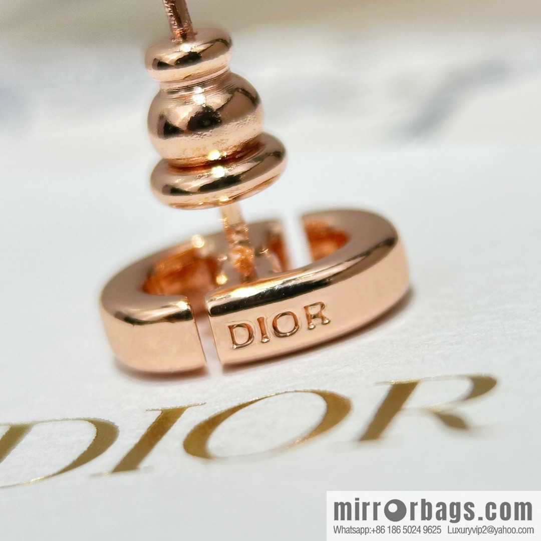 New ☑️ DIOR rose gold CD stud earrings