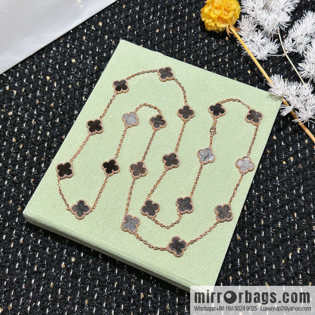 ☀️Van Cleef & Arpels Clover Peterstone 20 Flowers Necklace Sweater Chain ☀