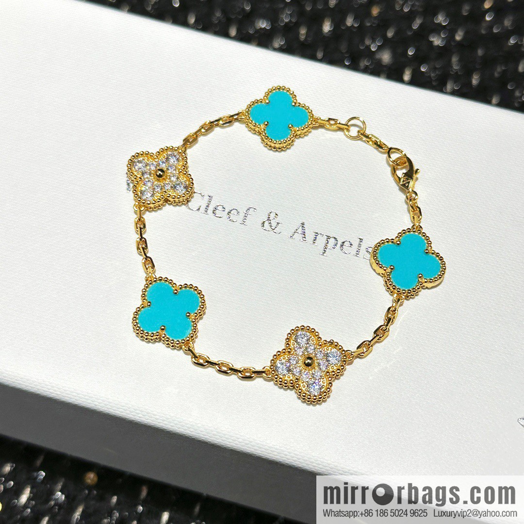 ☀️Van Cleef & Arpels Turquoise Five Flowers Bracelet ☀