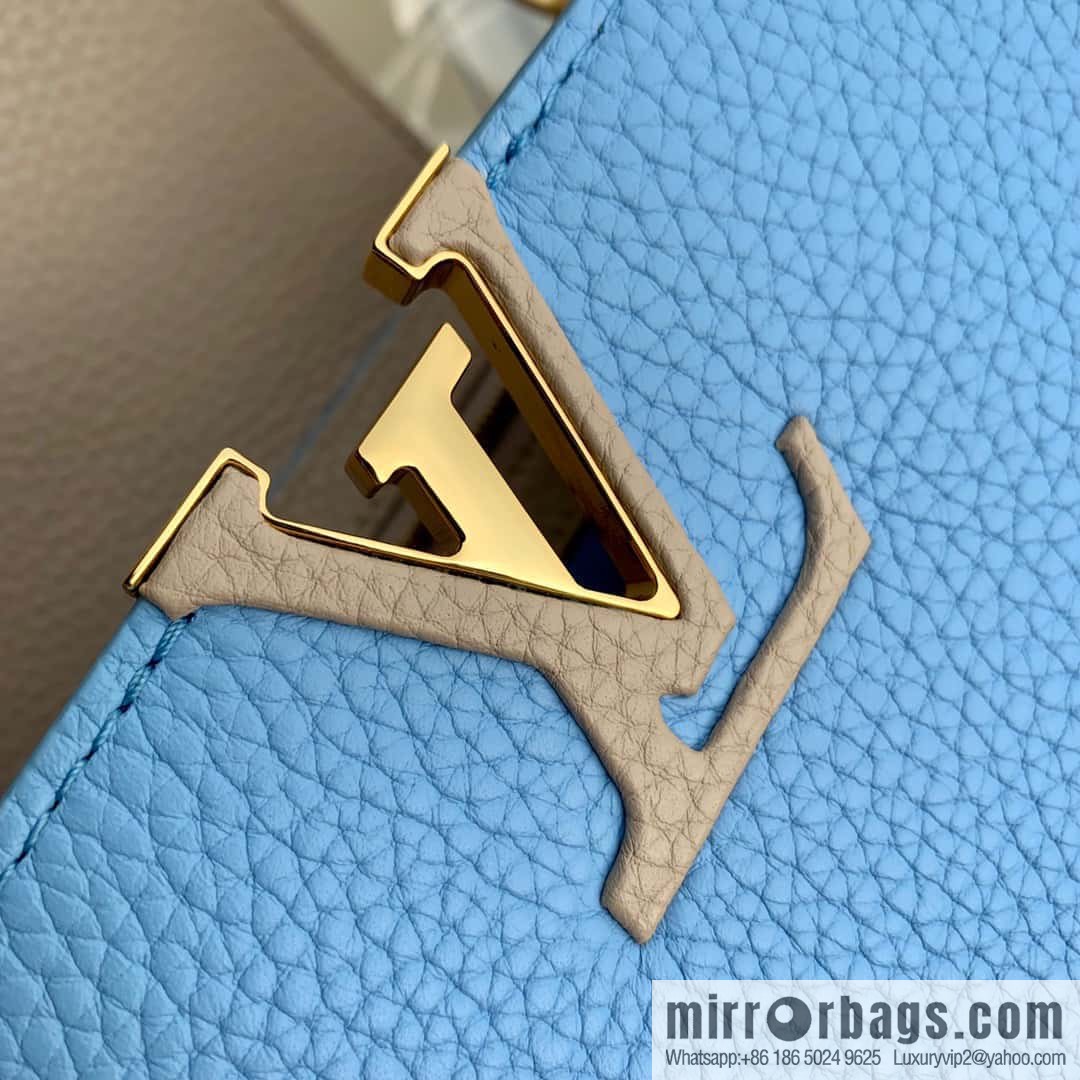 M21887 Capucines small, handbag