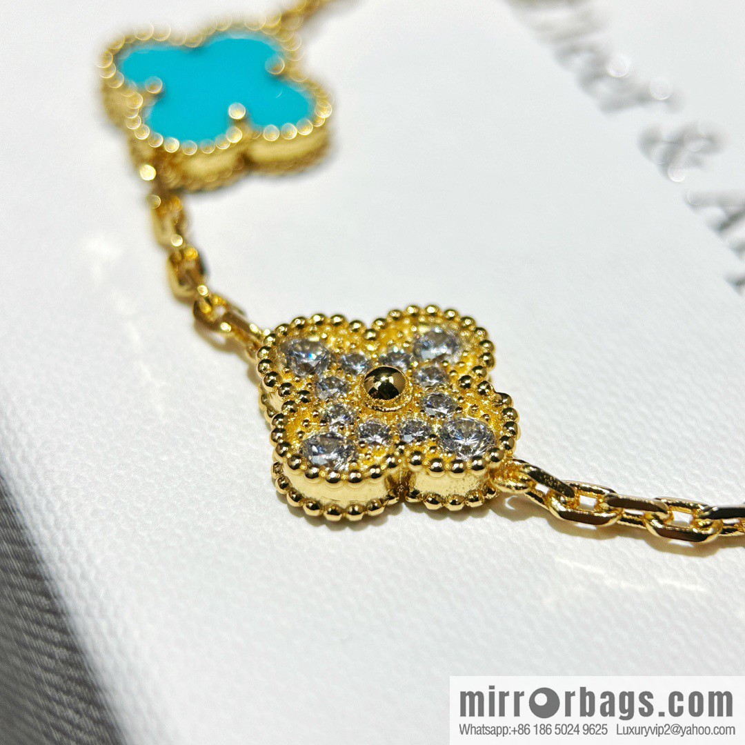 ☀️Van Cleef & Arpels Turquoise Five Flowers Bracelet ☀