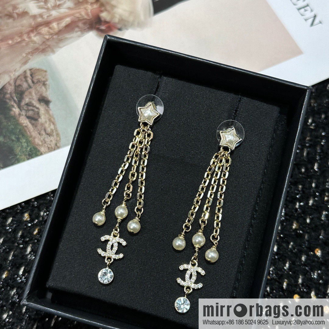 ☀️New ☑️ Chanel double c pentagram ⭐ star fringed stud earrings