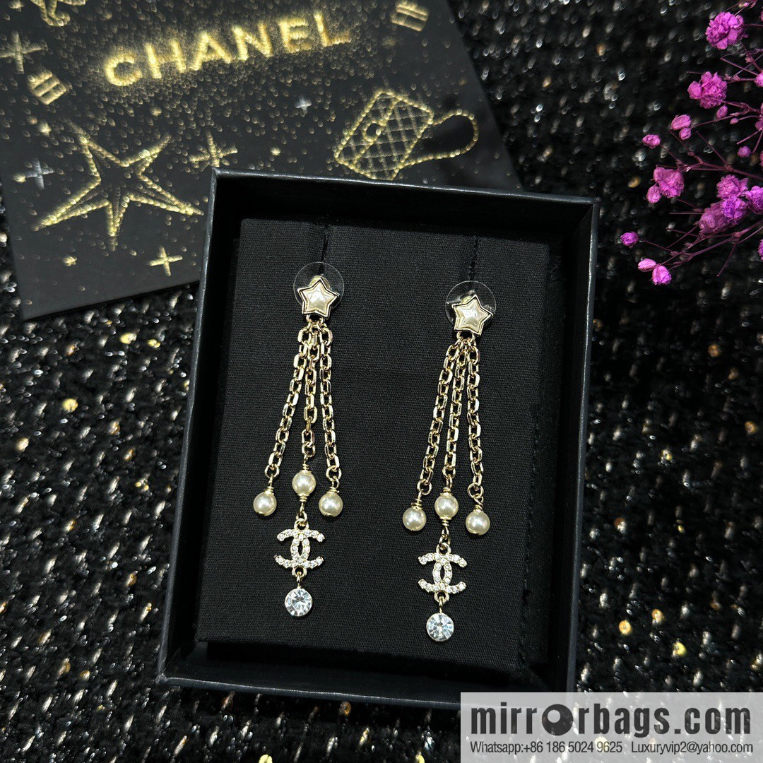☀️New ☑️ Chanel double c pentagram ⭐ star fringed stud earrings