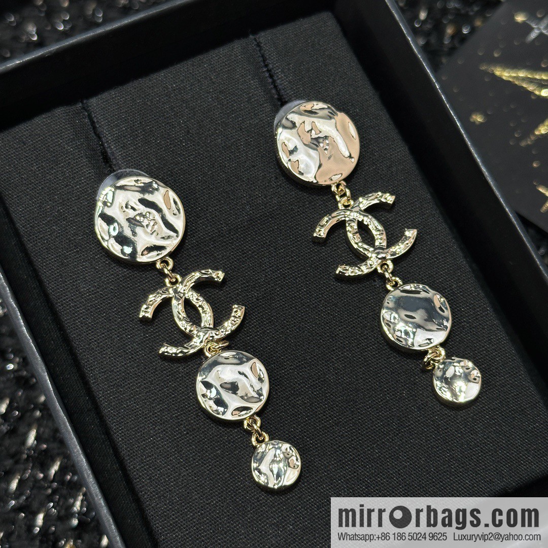 ☀️New ☑️ Chanel C4 double c round smooth stud earrings
