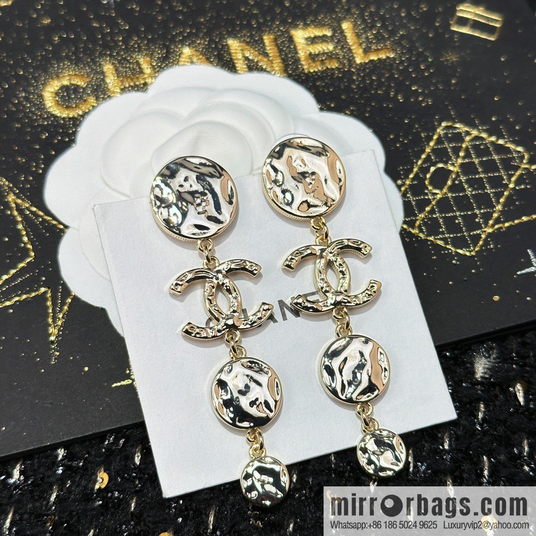 ☀️New ☑️ Chanel C4 double c round smooth stud earrings
