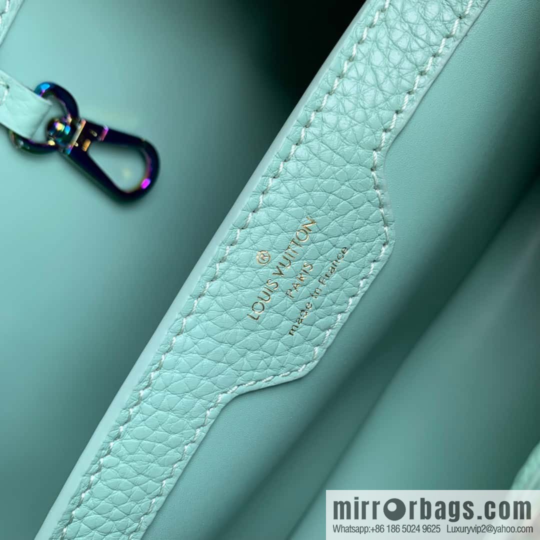 M22055 CAPUCINES small handbag
