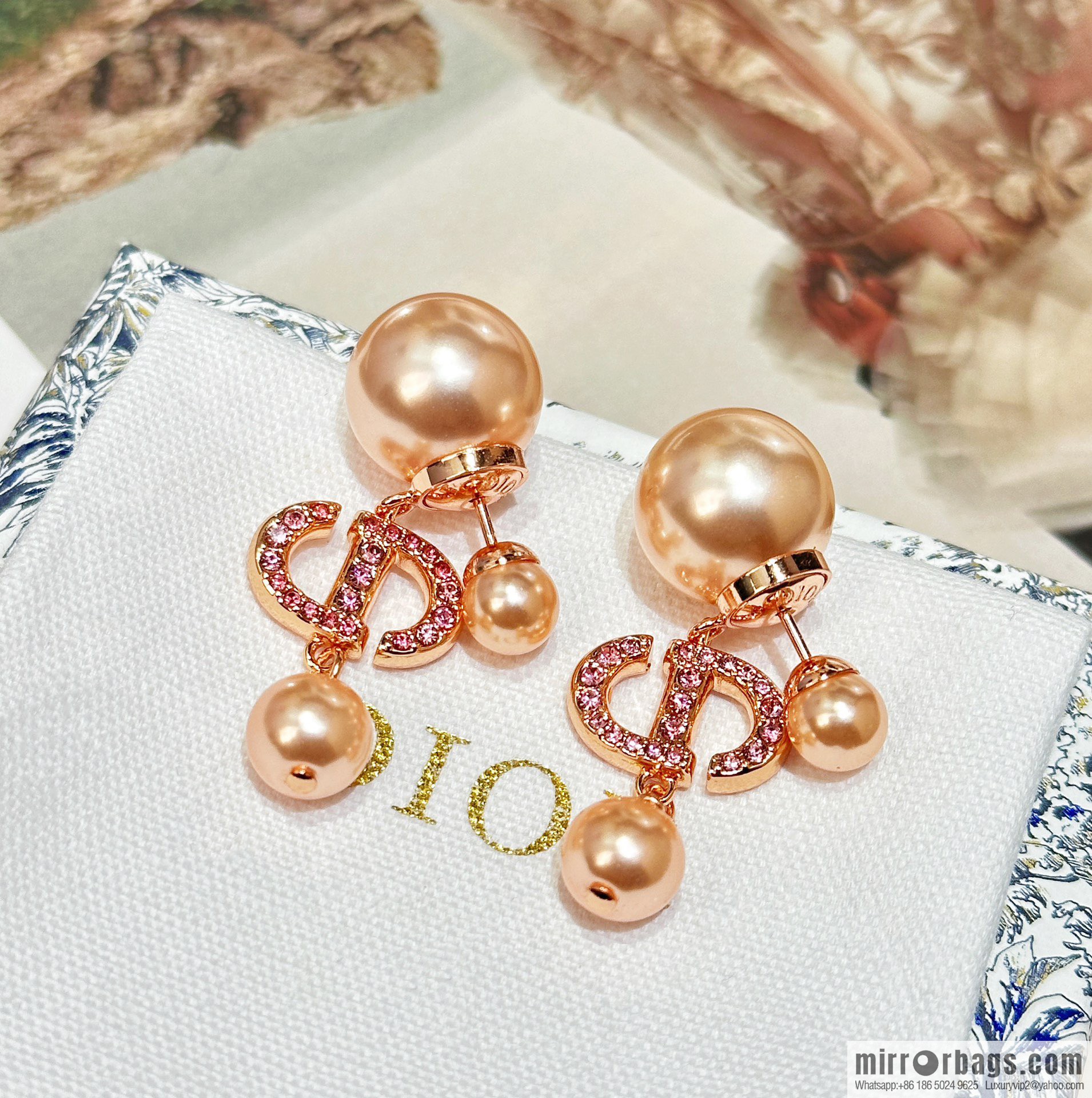 New ☑️ Dior rose gold CD pink diamond size pearl stud earrings