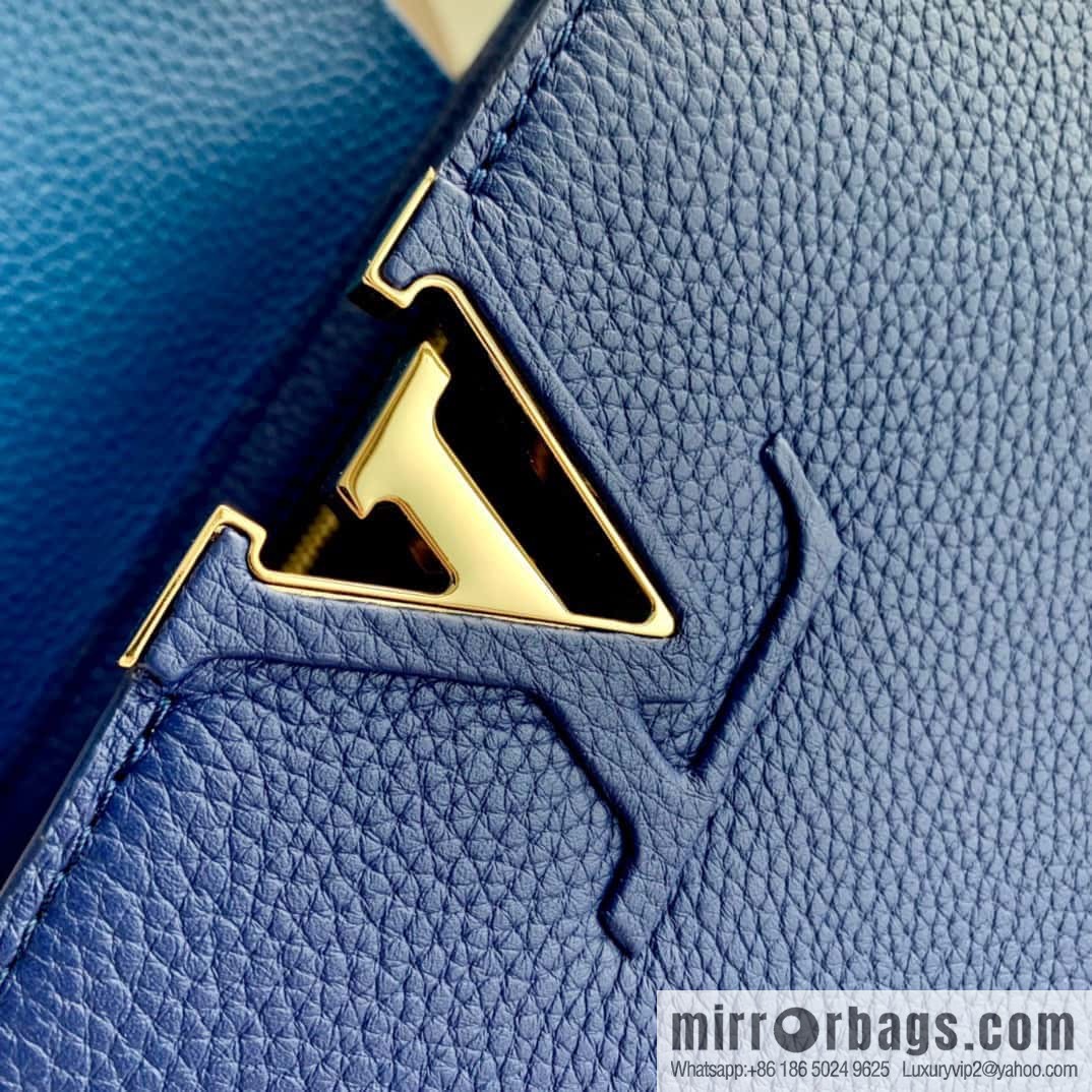 [Exclusive real shot M20844 blue/medium] Capucines medium handbag
