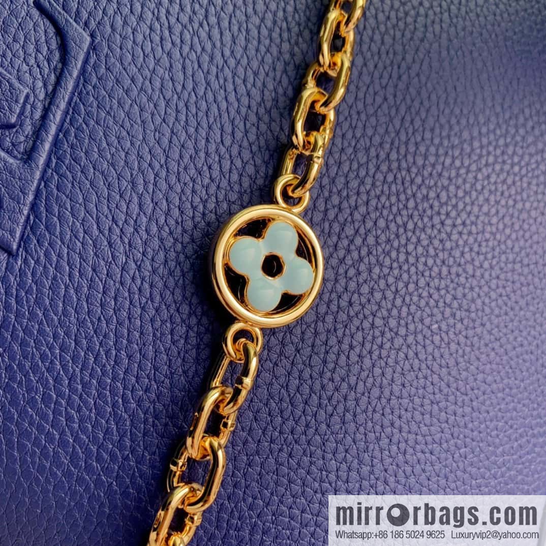 [Exclusive real shot M20844 blue/medium] Capucines medium handbag