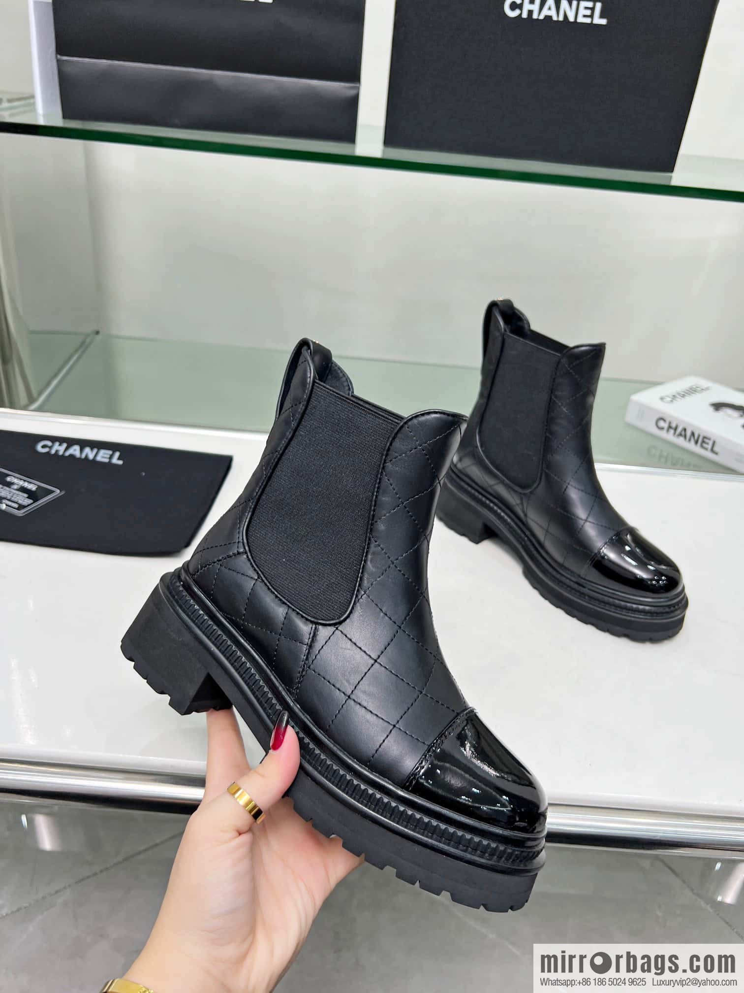 🐰🐰CHANEL's latest Chelsea boots for autumn and winter 2023