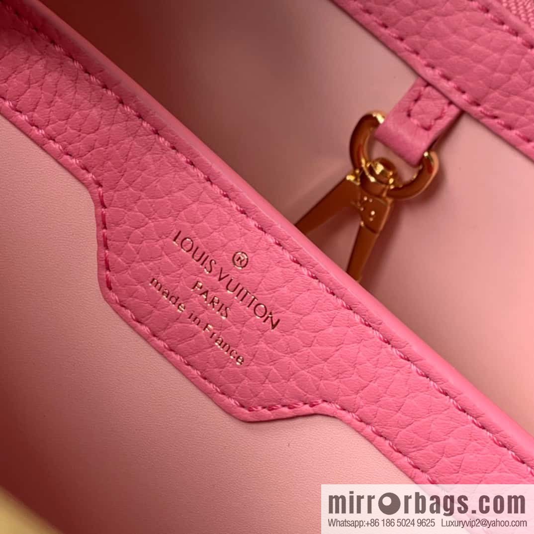 M22375 pink Capucines small handbag
