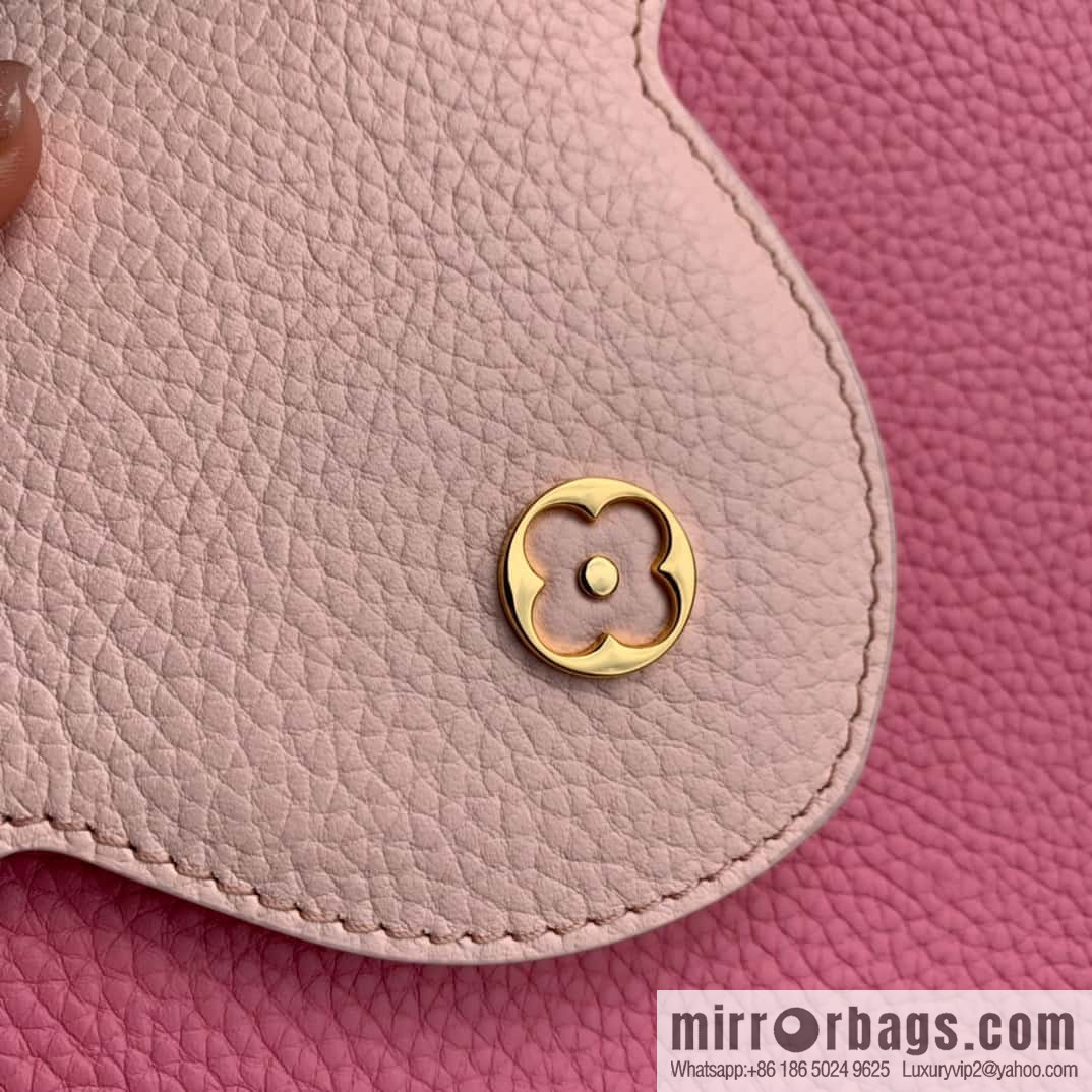 M22375 pink Capucines medium handbag