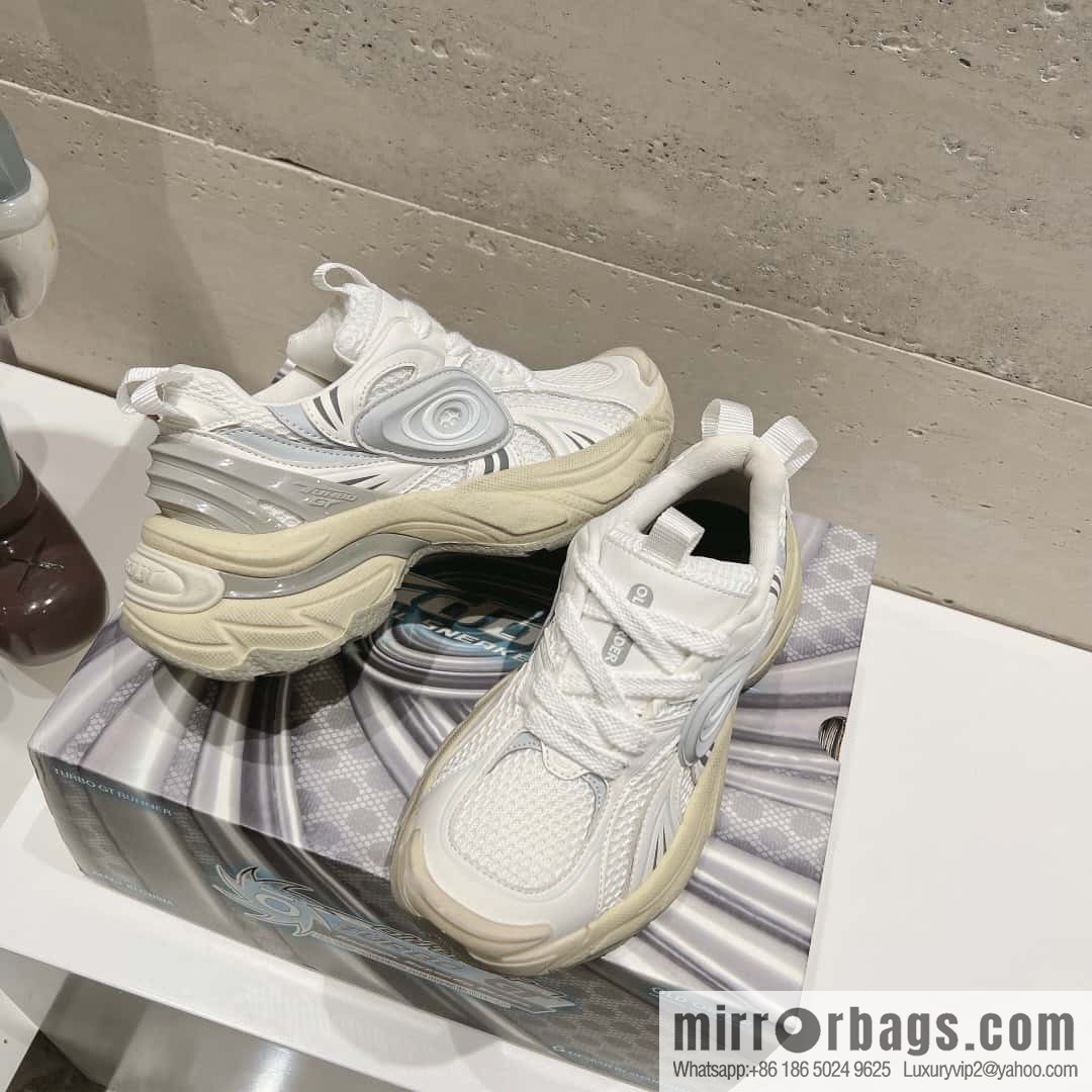 🐰🐰(Genuine version) Oldorder turbo GT sneakers, turbo running shoes, dad shoes, trendy brand casual couple models