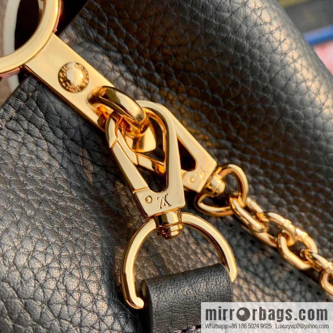M22375 black mini Capucines mini handbag