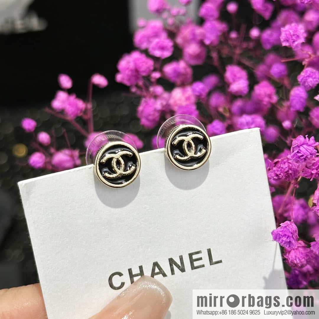 ☀️New ☑️ chanel c1 double c round stud earrings ☀️